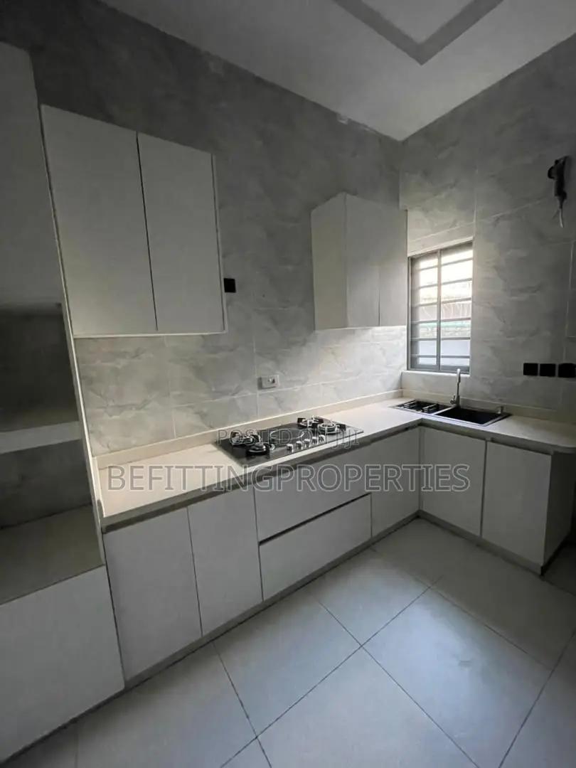 4bdrm Duplex in Ajah for sale in Ajah