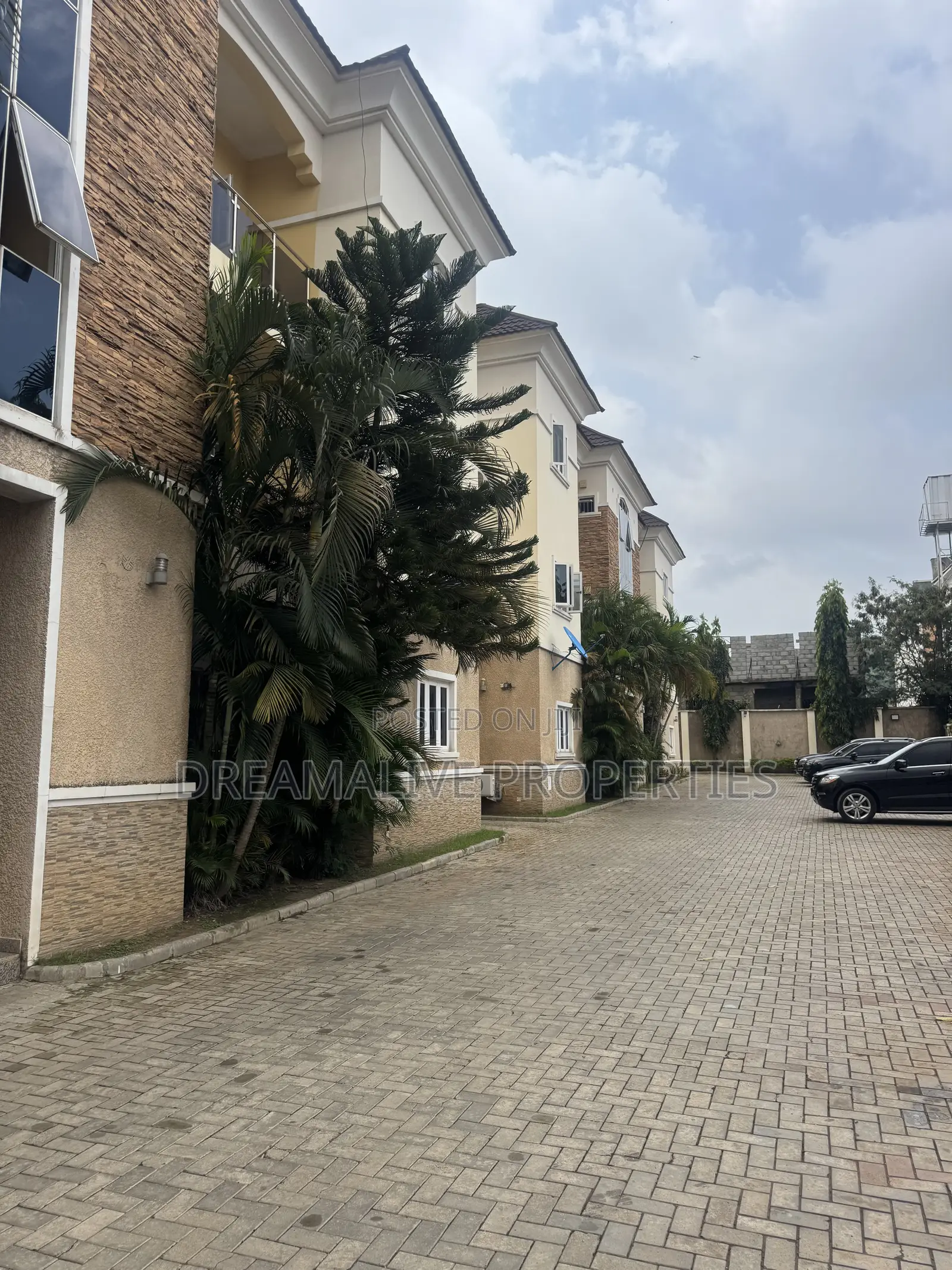 3bdrm Apartment in Life Camp for rent in Life Camp