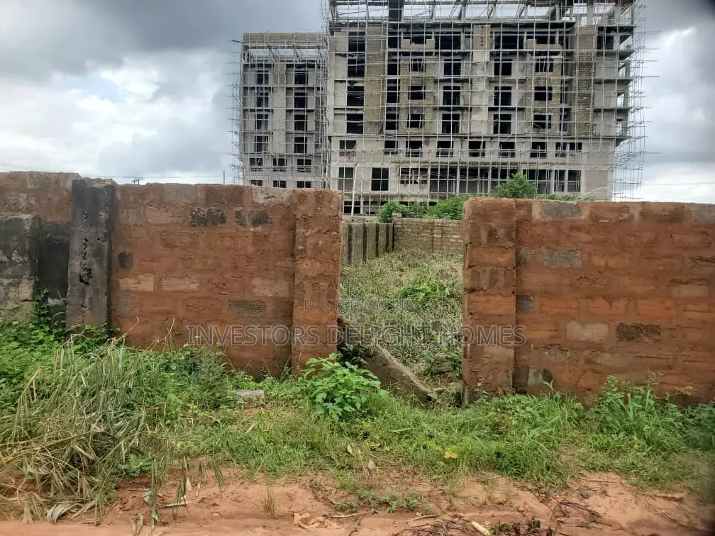 Residential/Commercial Land for Sale in Oshimili North