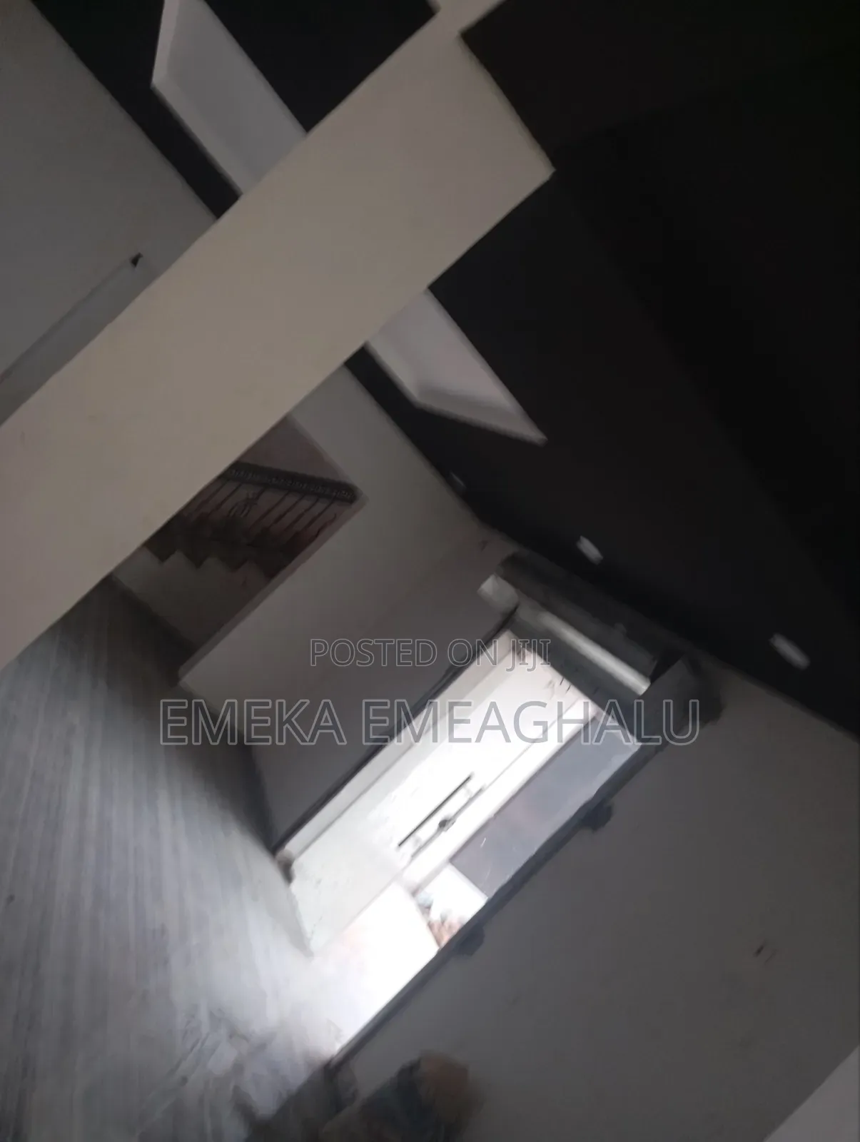 Large Office Space / Shop / Warehouse in Enugu