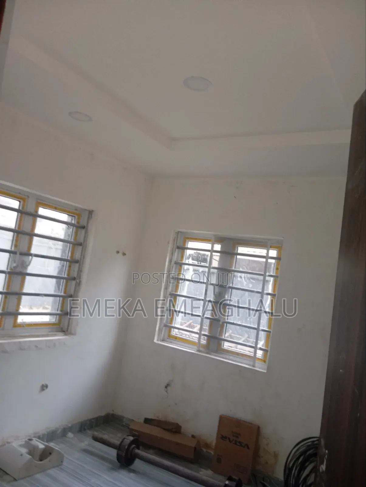Large Office Space / Shop / Warehouse in Enugu