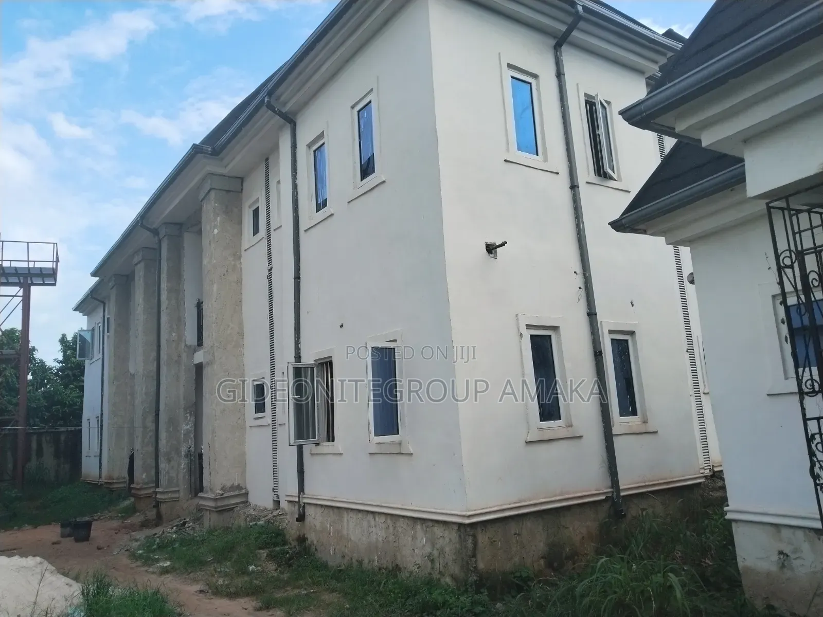 16bdrm House in Obadudu Road, Ethiope East for sale in Ethiope East