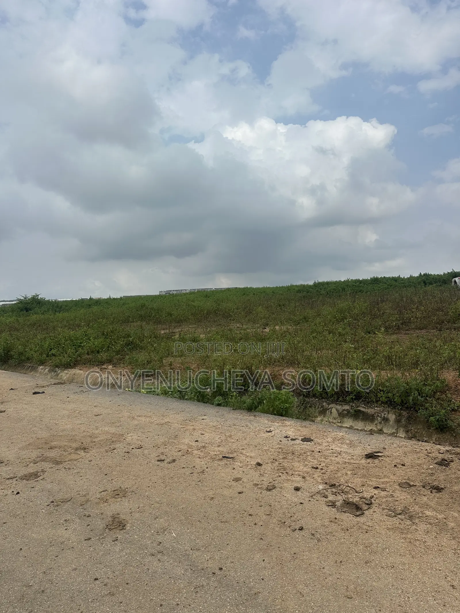 250SQM Estate Land 4-Bedroom Semi-Detached Duplex in Karsana