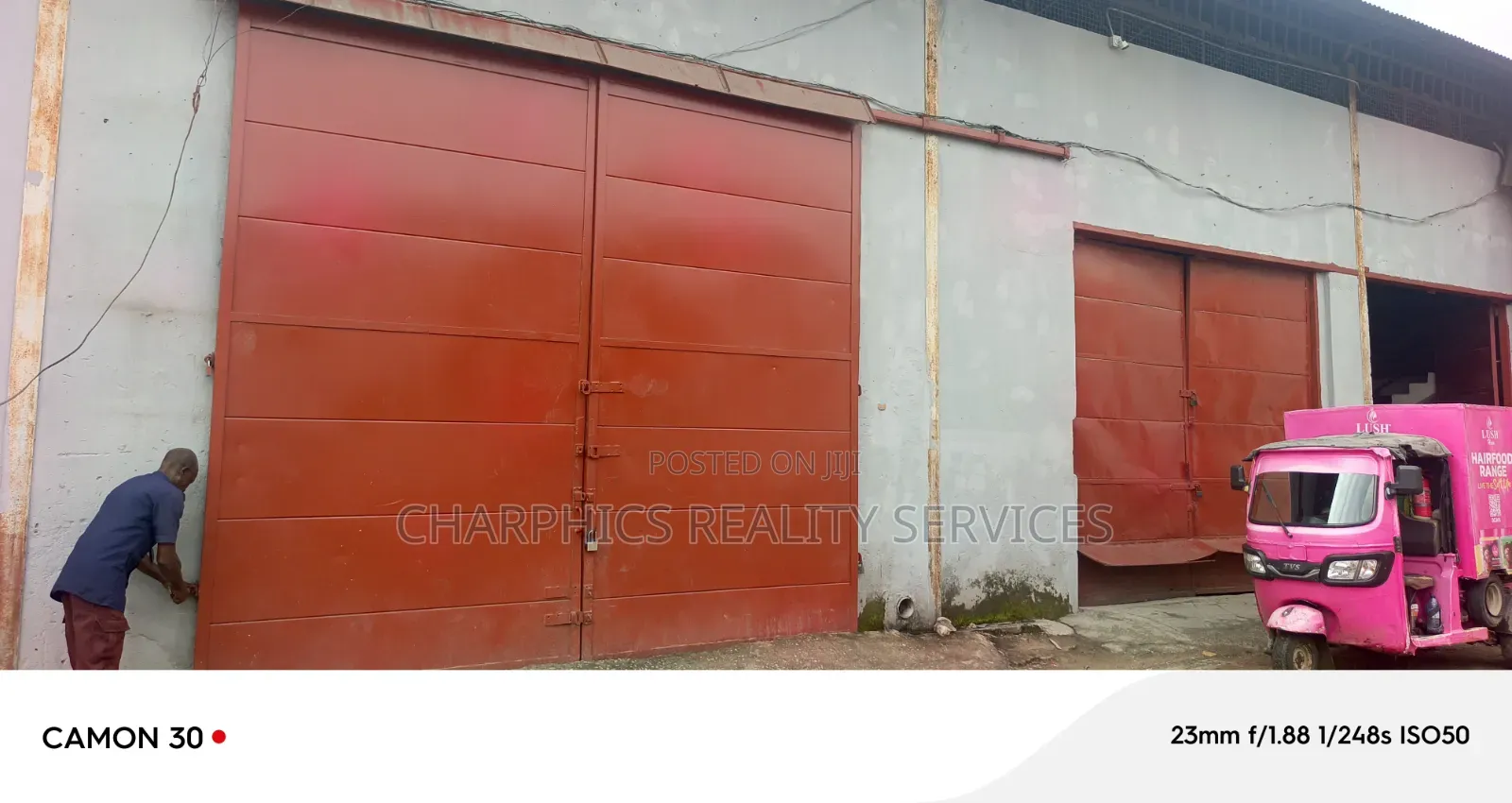 Warehouse Space of 5,000sqft Located Off Eric Moor Surulere in Eric Moore