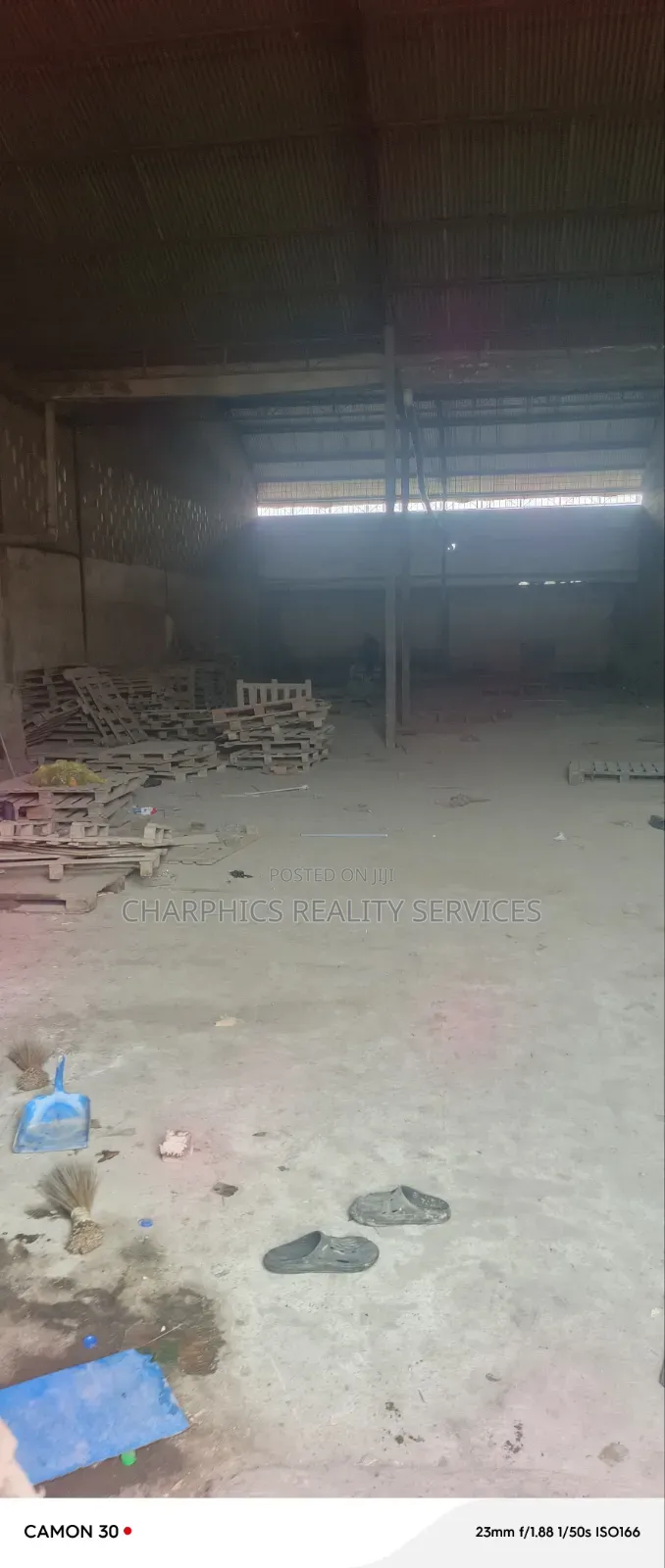 Warehouse Space of 5,000sqft Located Off Eric Moor Surulere in Eric Moore
