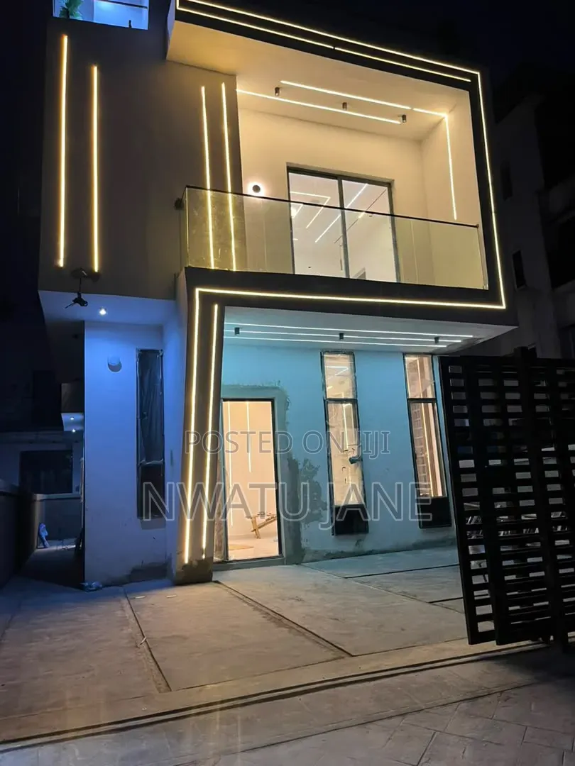 3bdrm Duplex in Sunshine Estates, Sangotedo for sale in Sangotedo