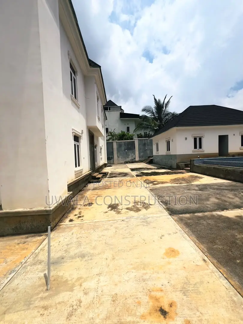 6bdrm Duplex in Guzape District for sale in Guzape District