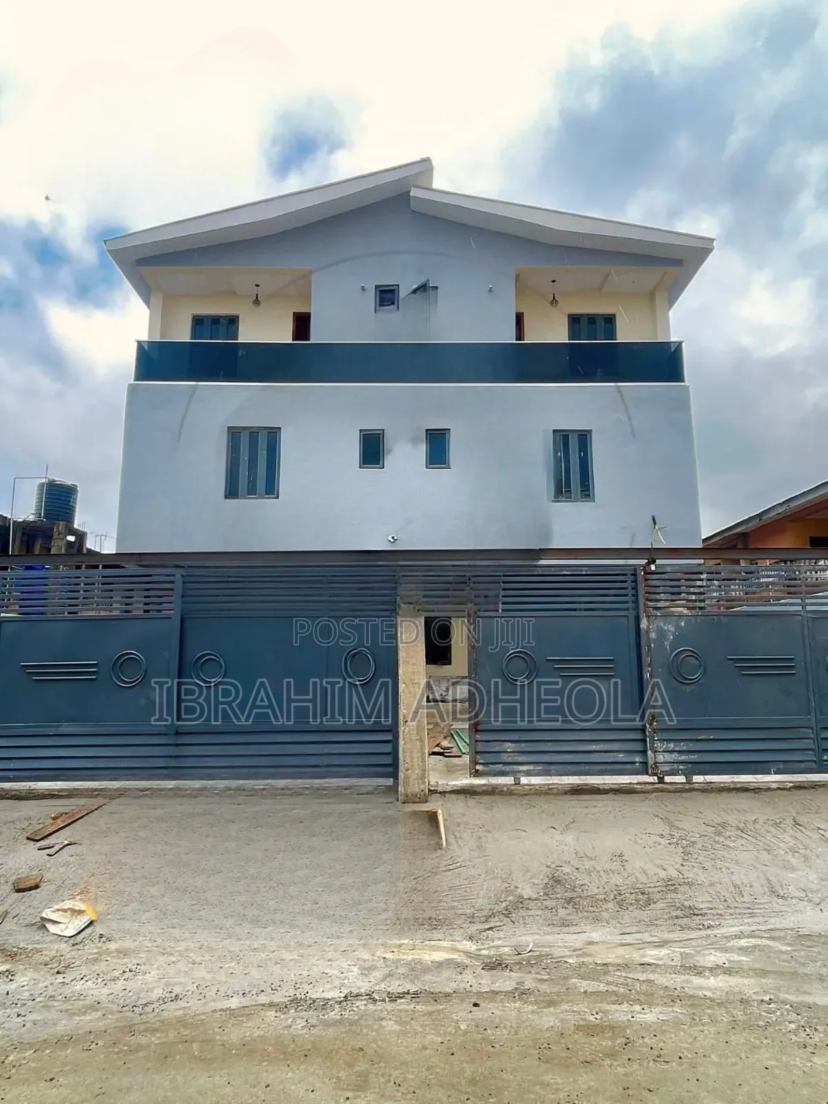 4bdrm Duplex in Ifako for sale in Ifako-Gbagada
