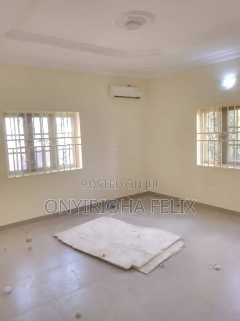 3bdrm Bungalow in Gwarinpa 6Th Avenue, Bunkoro for rent in Bunkoro