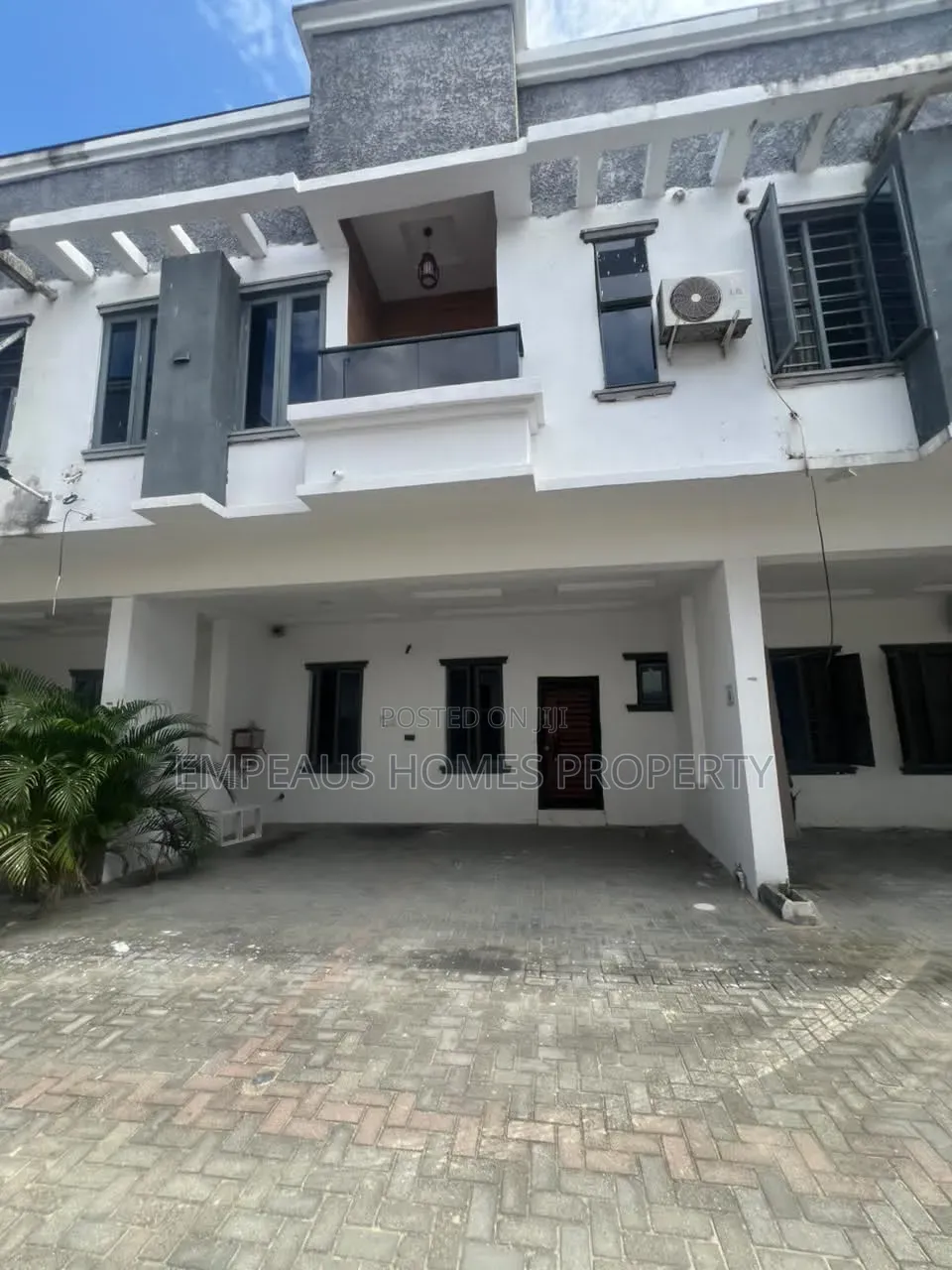 Furnished 2bdrm Duplex in Ikota for rent in Ikota