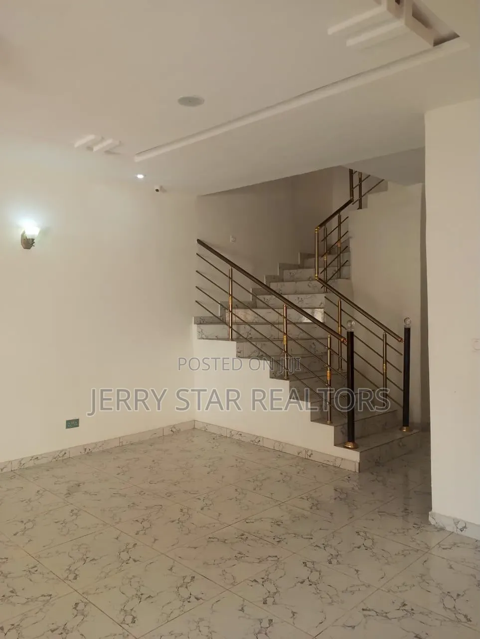4bdrm Duplex in Ivy Homes, Ikota for rent in Ikota
