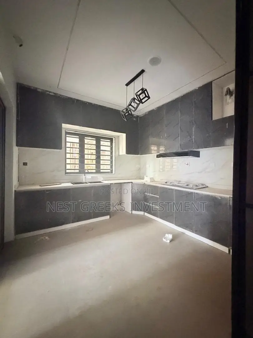 4bdrm Duplex in Adeniyi Jones for rent in Adeniyi Jones