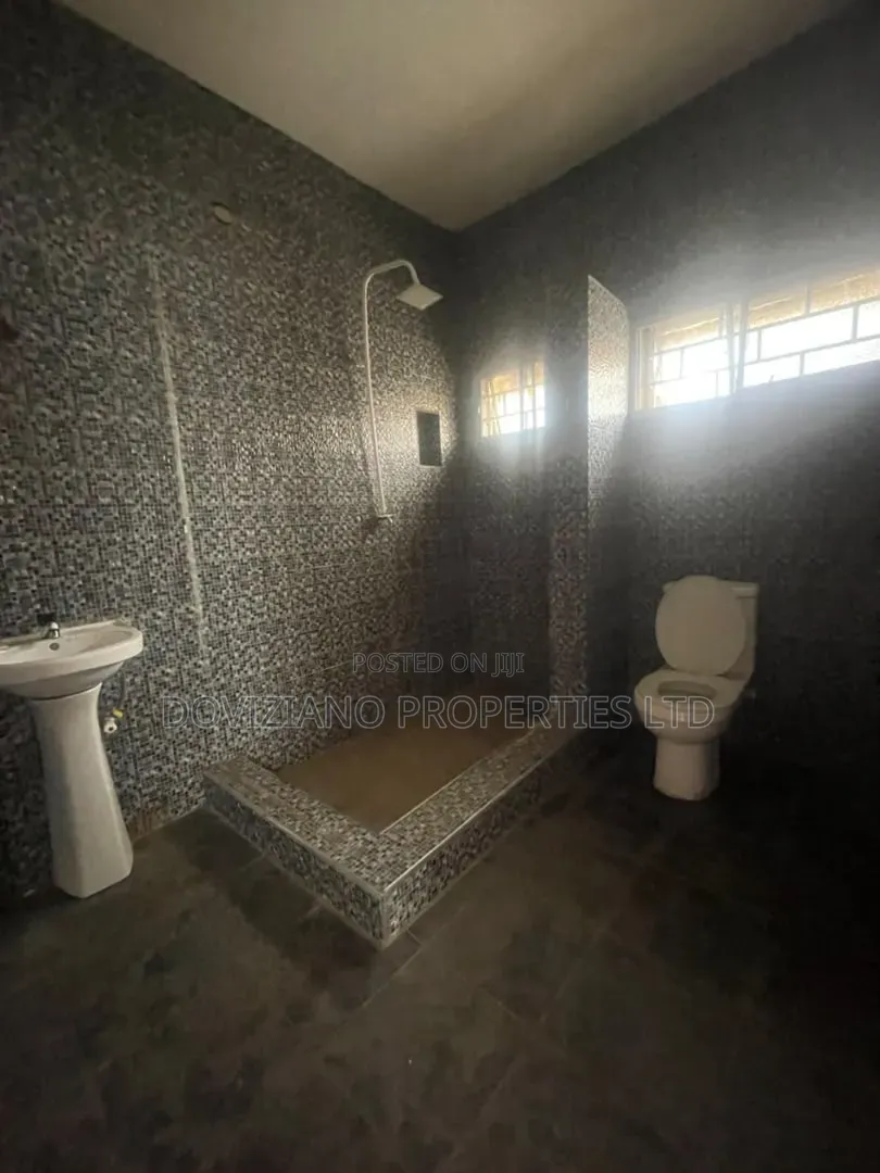 4bdrm Duplex in Alausa for rent in Alausa