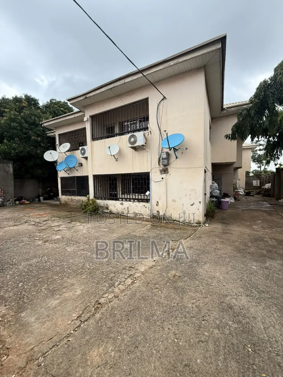 12bdrm Apartment in Zone 6 / Wuse for sale in Zone 6 / Wuse