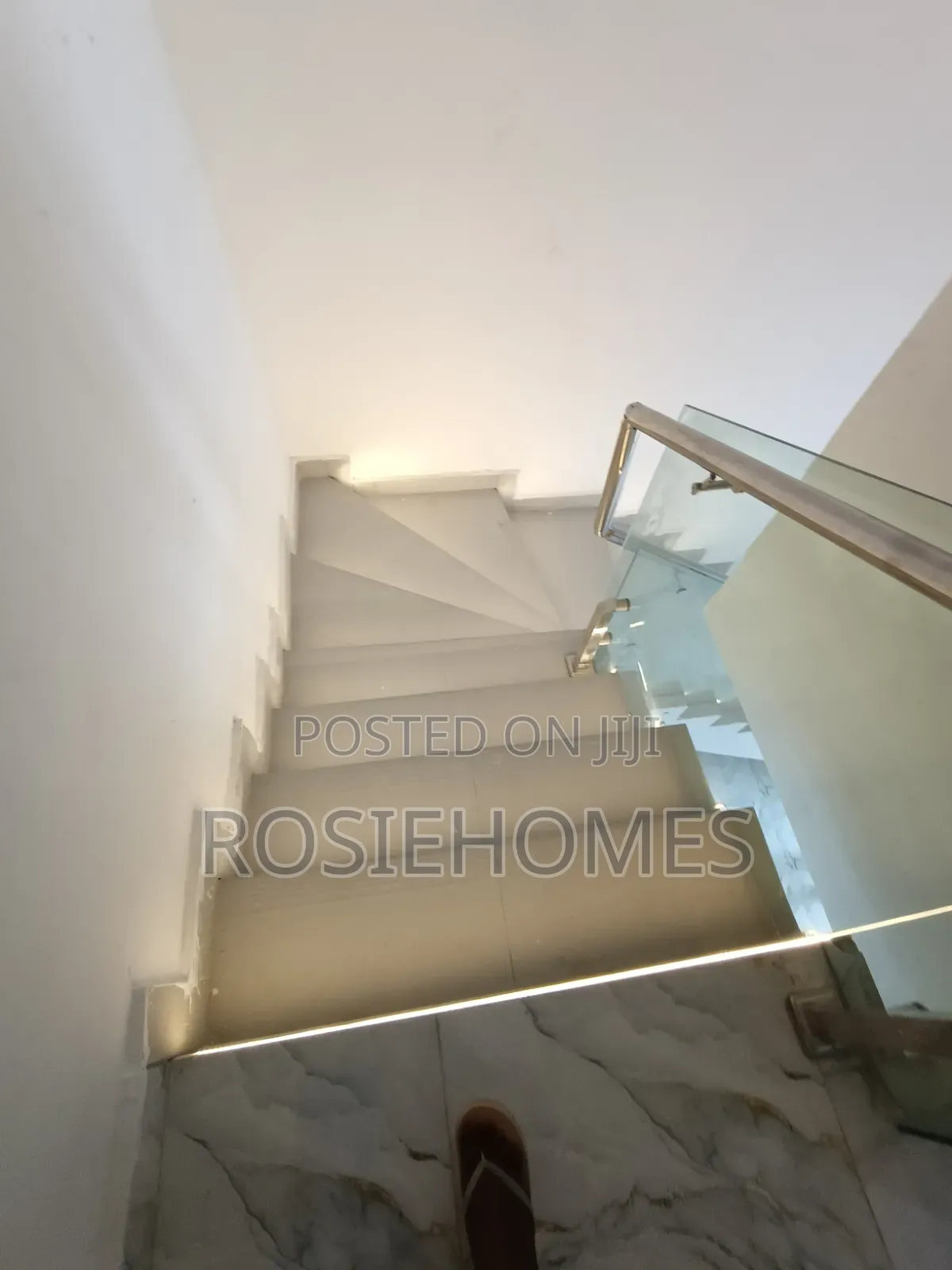 4bdrm Duplex in General Paint, Sangotedo for rent in Sangotedo