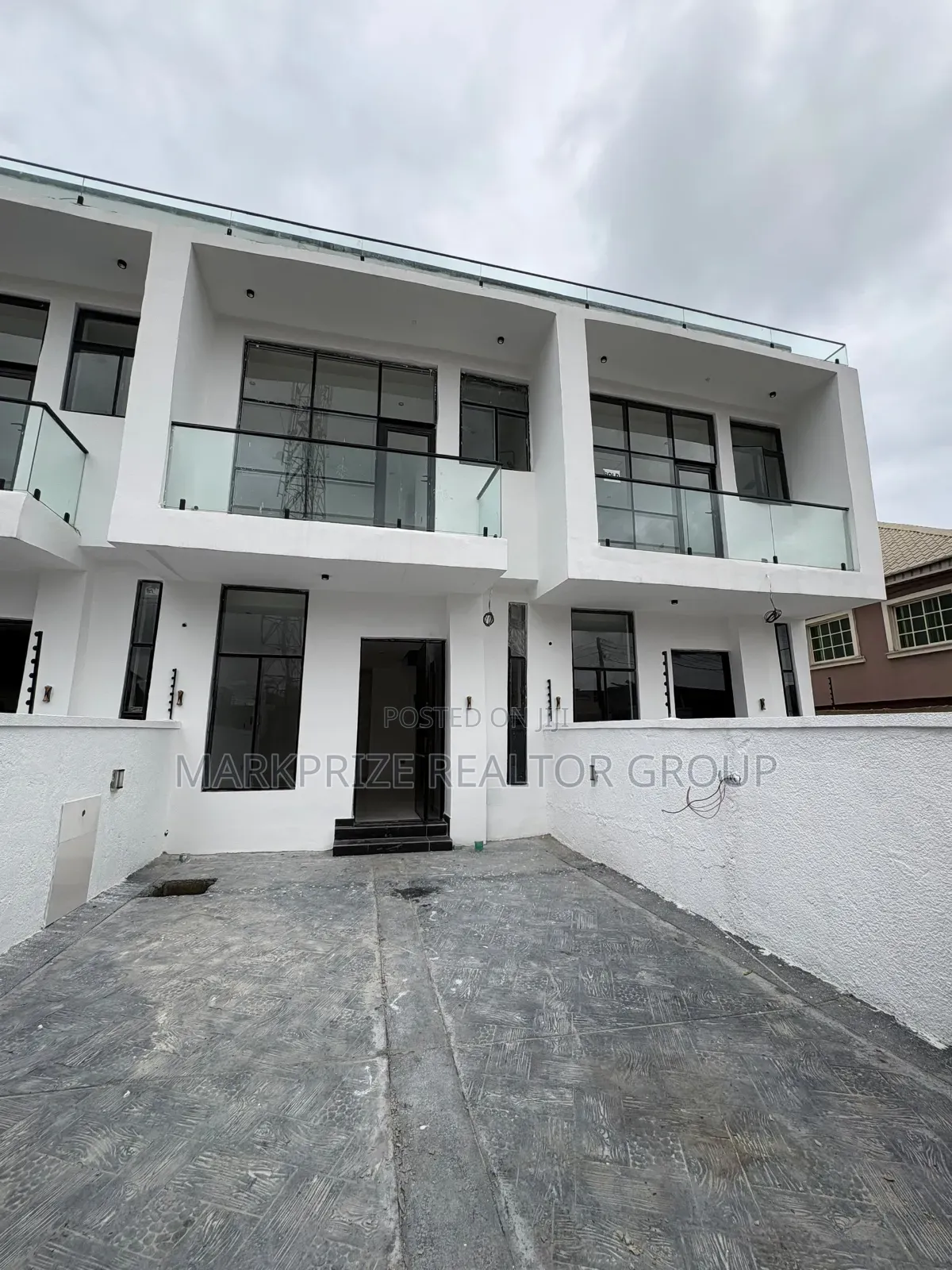 3bdrm Duplex in Ajah Lekki Lagos for sale in Ado / Ajah