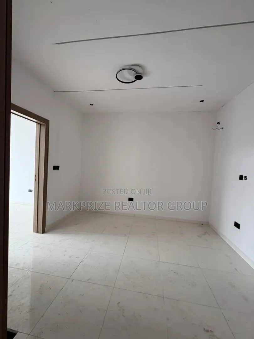 3bdrm Duplex in Ajah Lekki Lagos for sale in Ado / Ajah