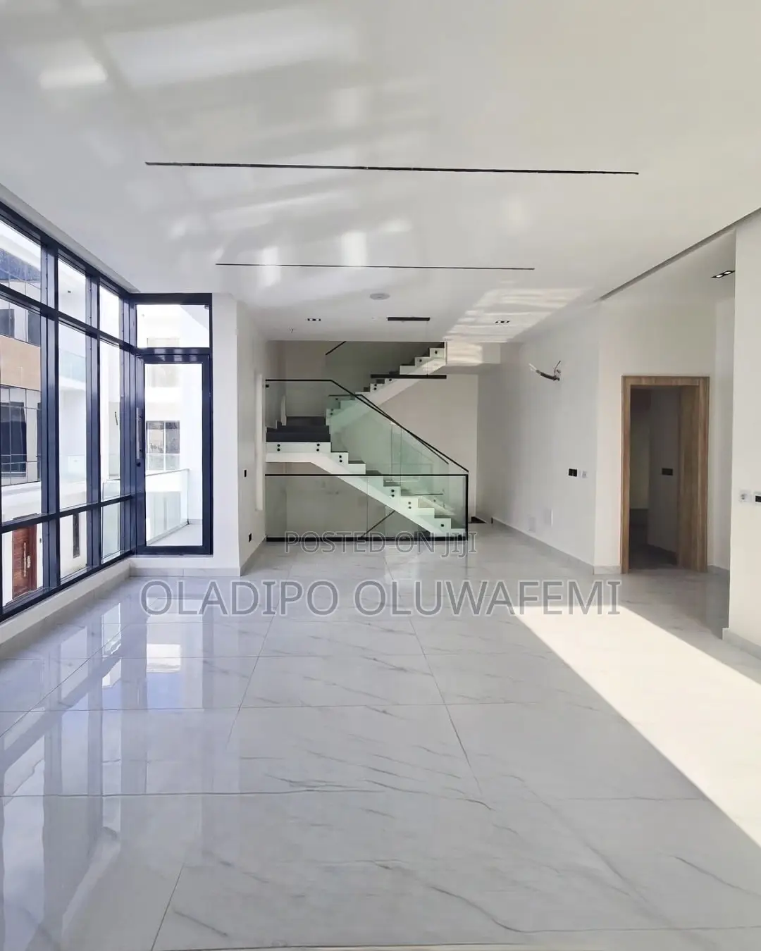 4bdrm Duplex in Lekki Phase 1 for sale in Lekki Phase 1