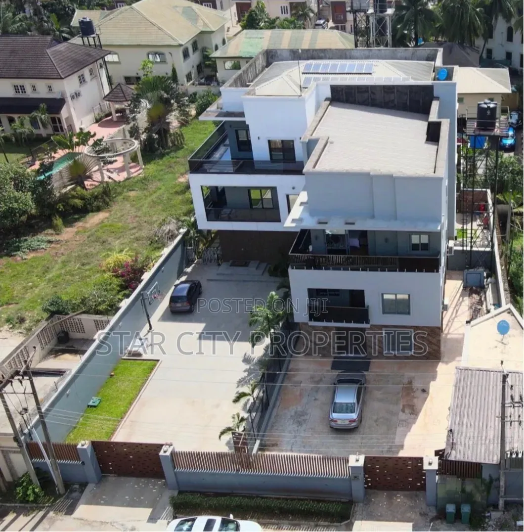 6bdrm Duplex in Ikeja Gra Lagos for sale in Ikeja GRA