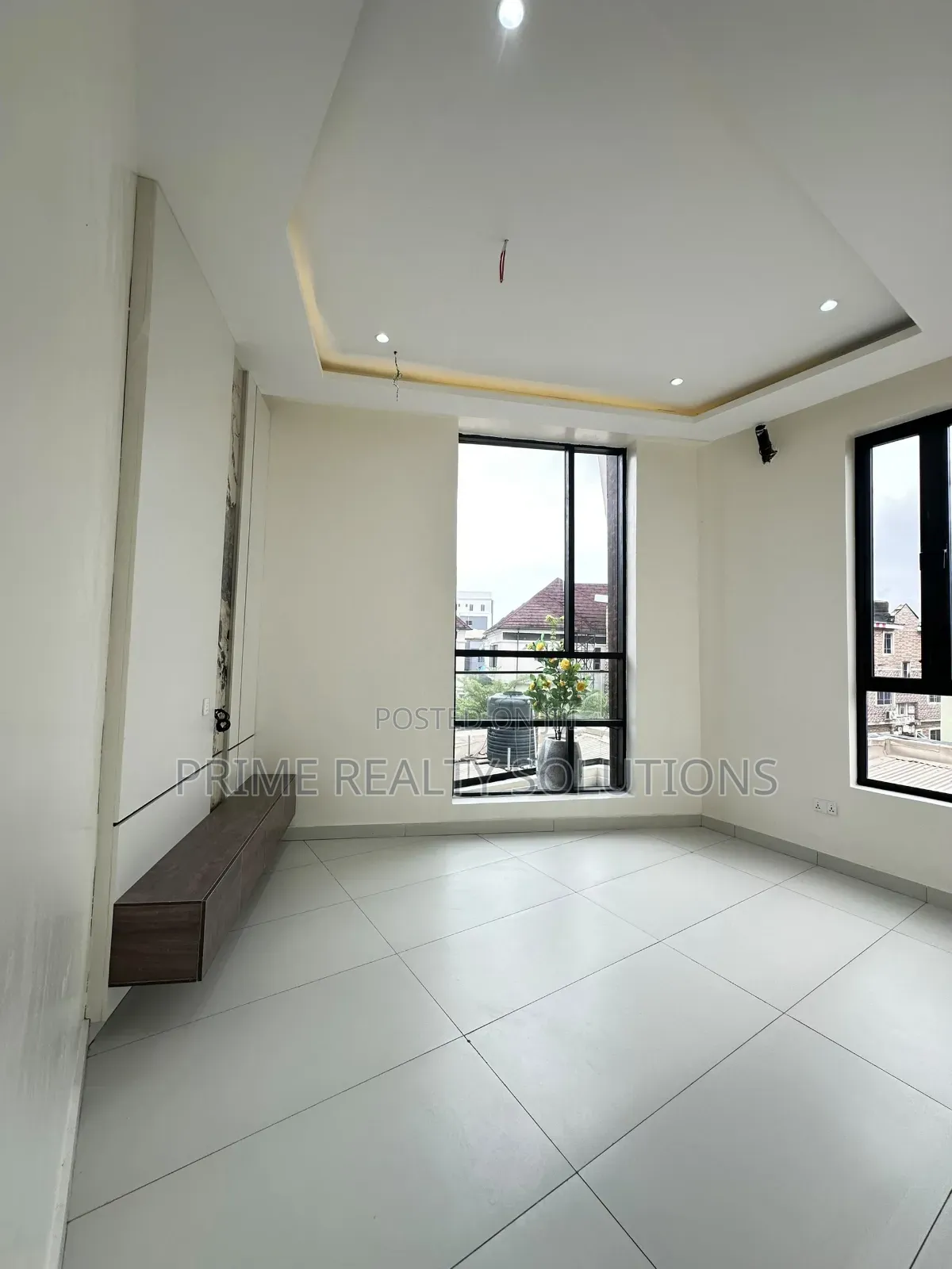 5bdrm Duplex in Lekki Expressway for sale in Lekki Expressway