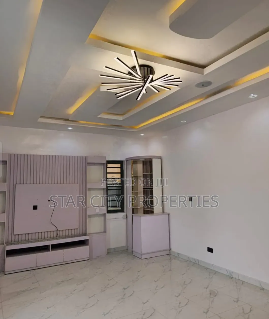 5bdrm Duplex in Omole Phase 2 for sale in Omole Phase 2