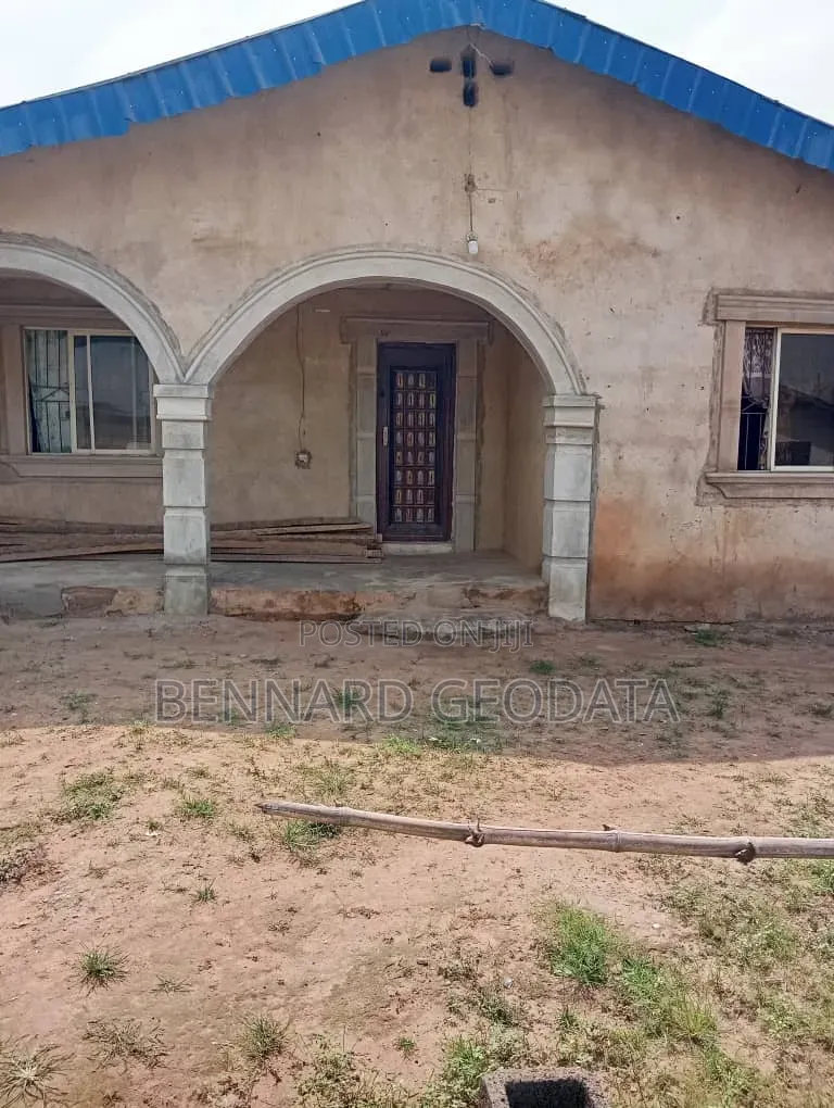 4bdrm House in Iyana Egbado, Ewekoro for sale in Ewekoro