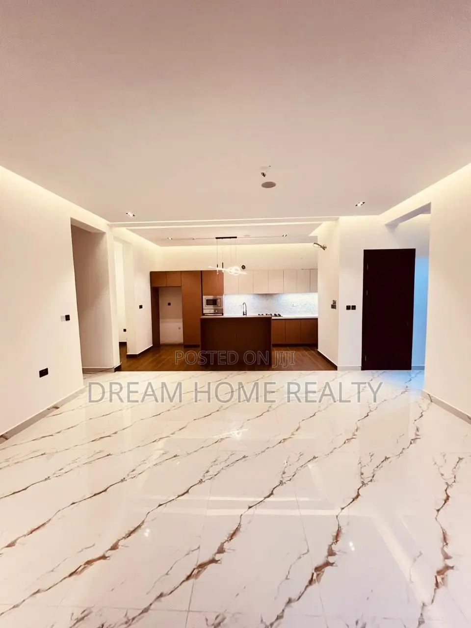 3bdrm Block of Flats in Lekki Phase One for sale in Lekki Phase 1