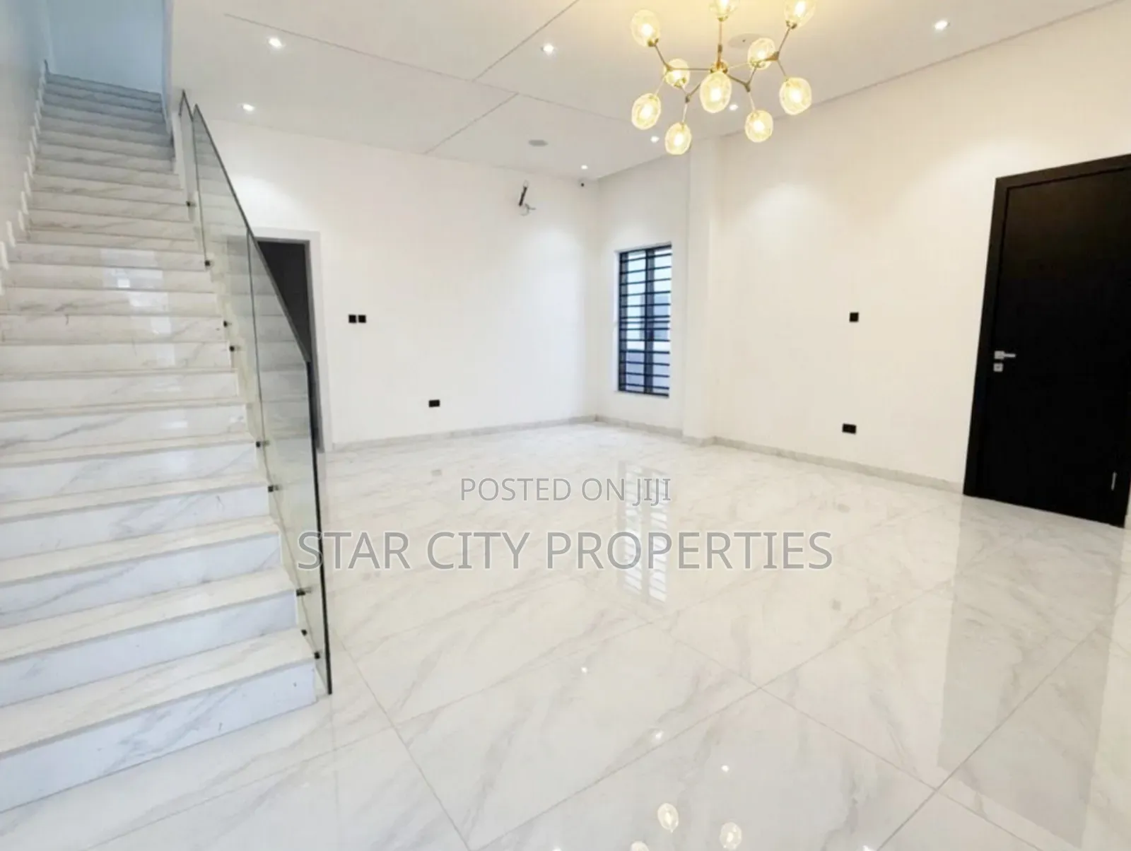 5bdrm Duplex in Ikeja Gra for sale in Ikeja GRA