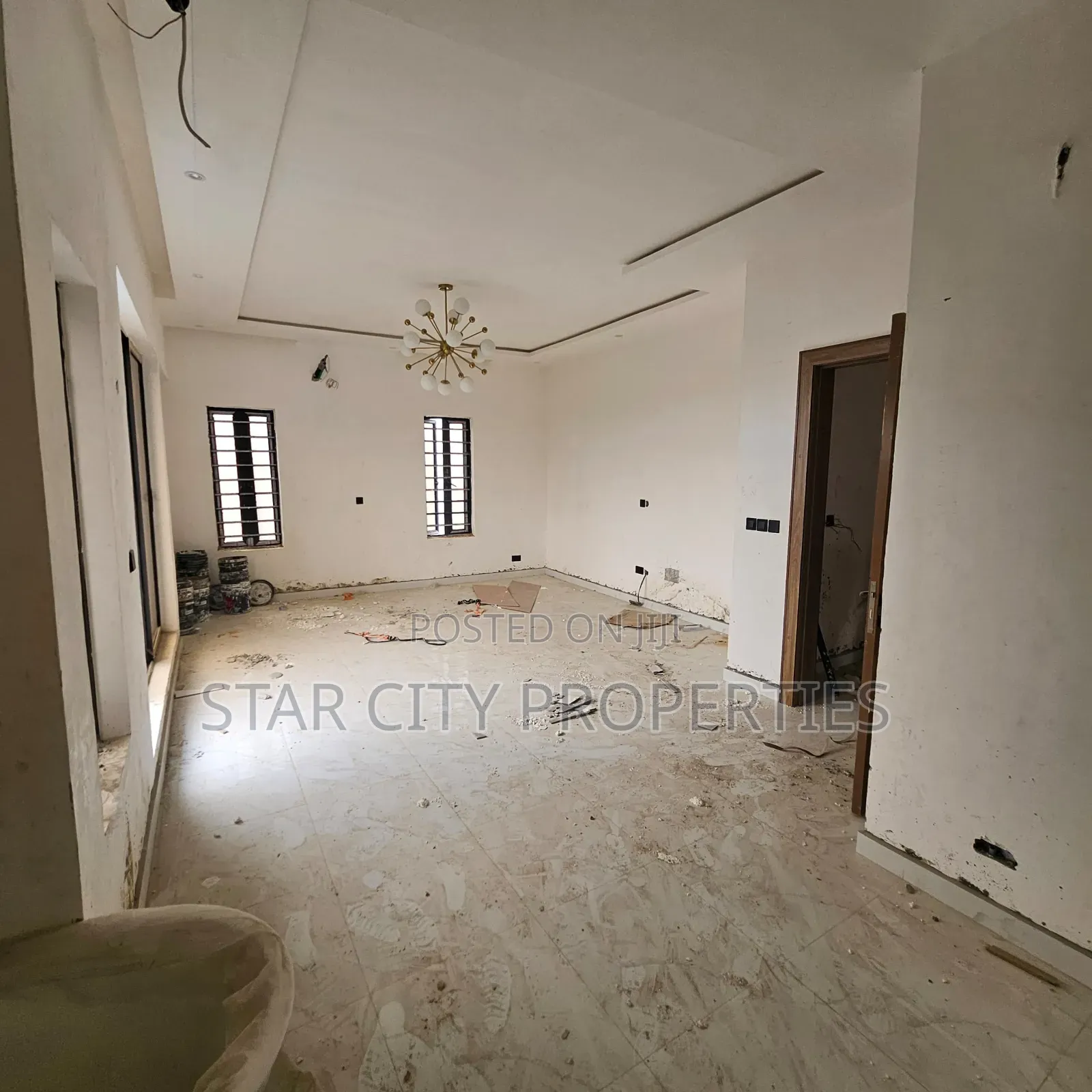 5bdrm Duplex in Ikeja, Adeniyi Jones for sale in Adeniyi Jones