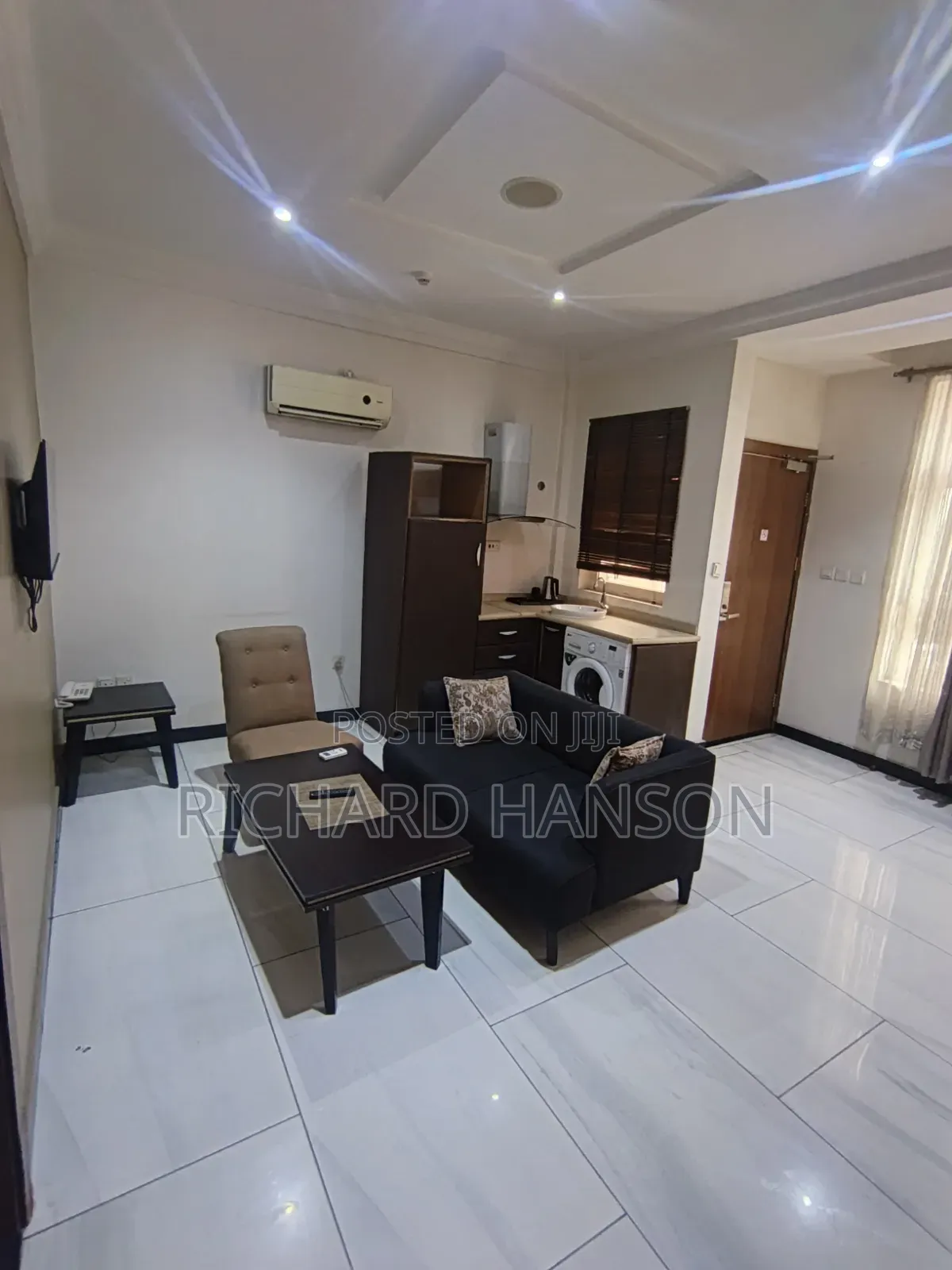 Furnished Mini Flat in Serviced/Furnished, Off Lekki-Epe Expressway in Off Lekki-Epe Expressway