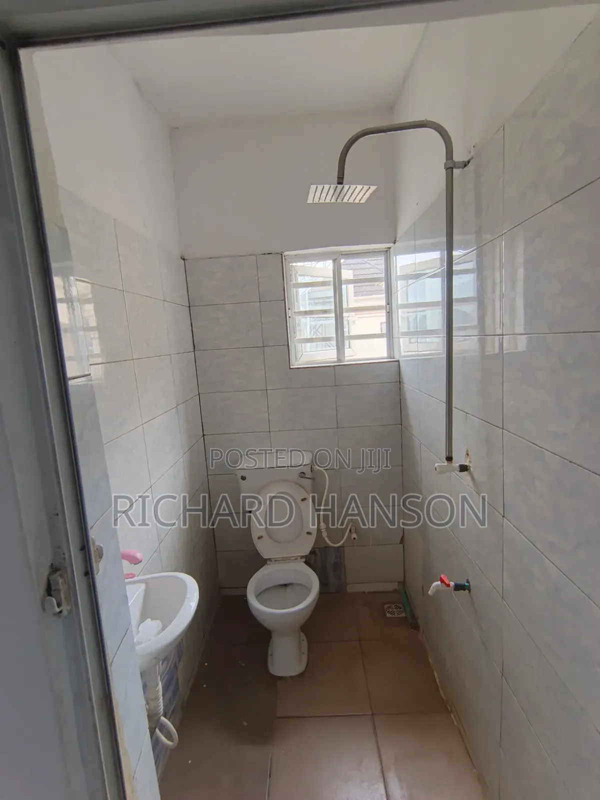 Mini Flat in Secured, Off Lekki-Epe Expressway for rent in Off Lekki-Epe Expressway