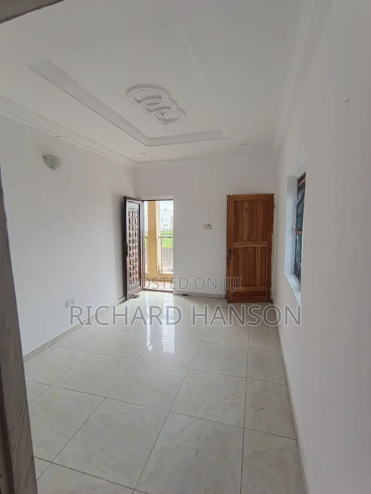 Mini Flat in Secured, Off Lekki-Epe Expressway for rent in Off Lekki-Epe Expressway