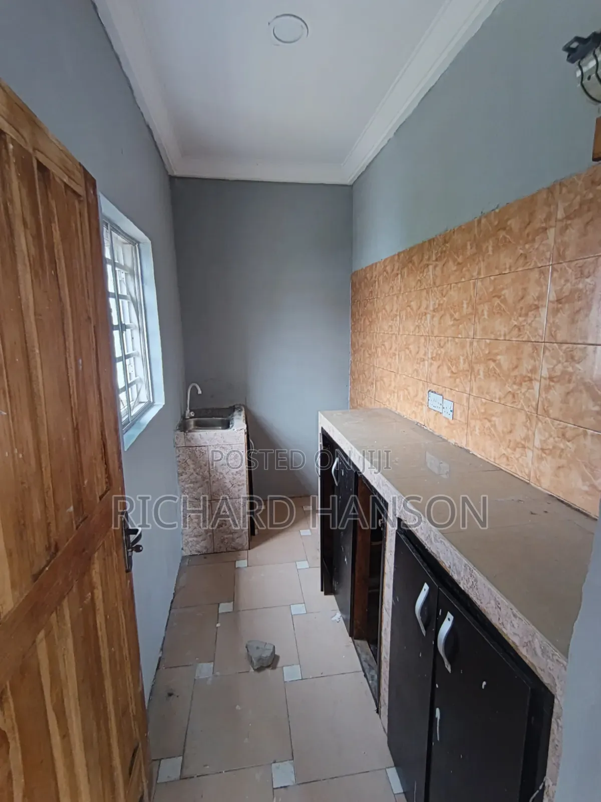 Mini Flat in Secured, Off Lekki-Epe Expressway for rent in Off Lekki-Epe Expressway