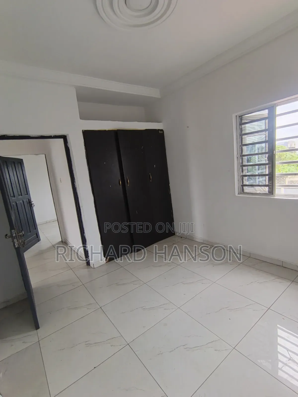 2bdrm Apartment in Secured, Off Lekki-Epe Expressway for rent in Off Lekki-Epe Expressway