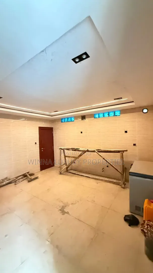 8bdrm Duplex in Guzape for rent in Guzape District