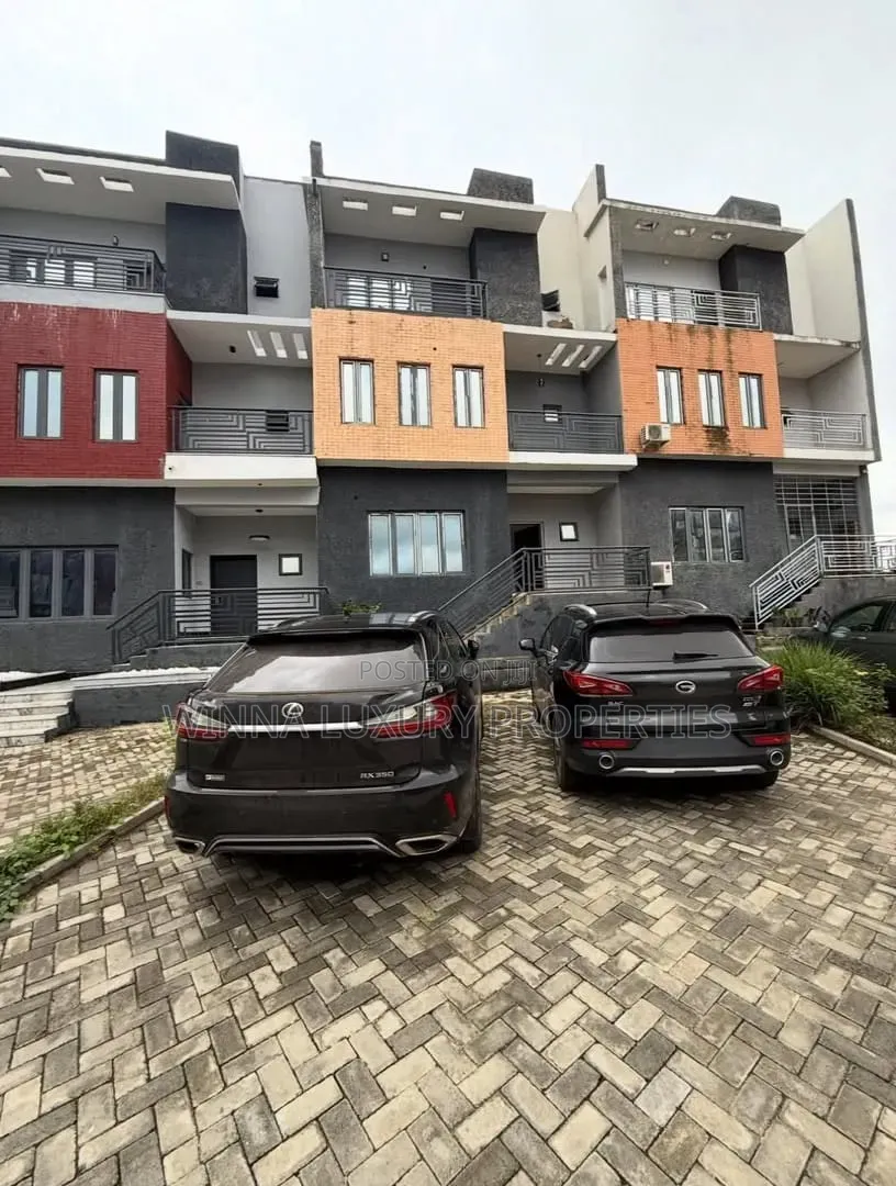 5bdrm Duplex in Guzape for rent in Guzape District