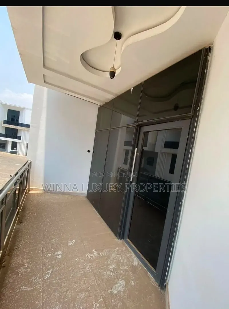 5bdrm Townhouse / Terrace in Asokoro Main for rent in Asokoro