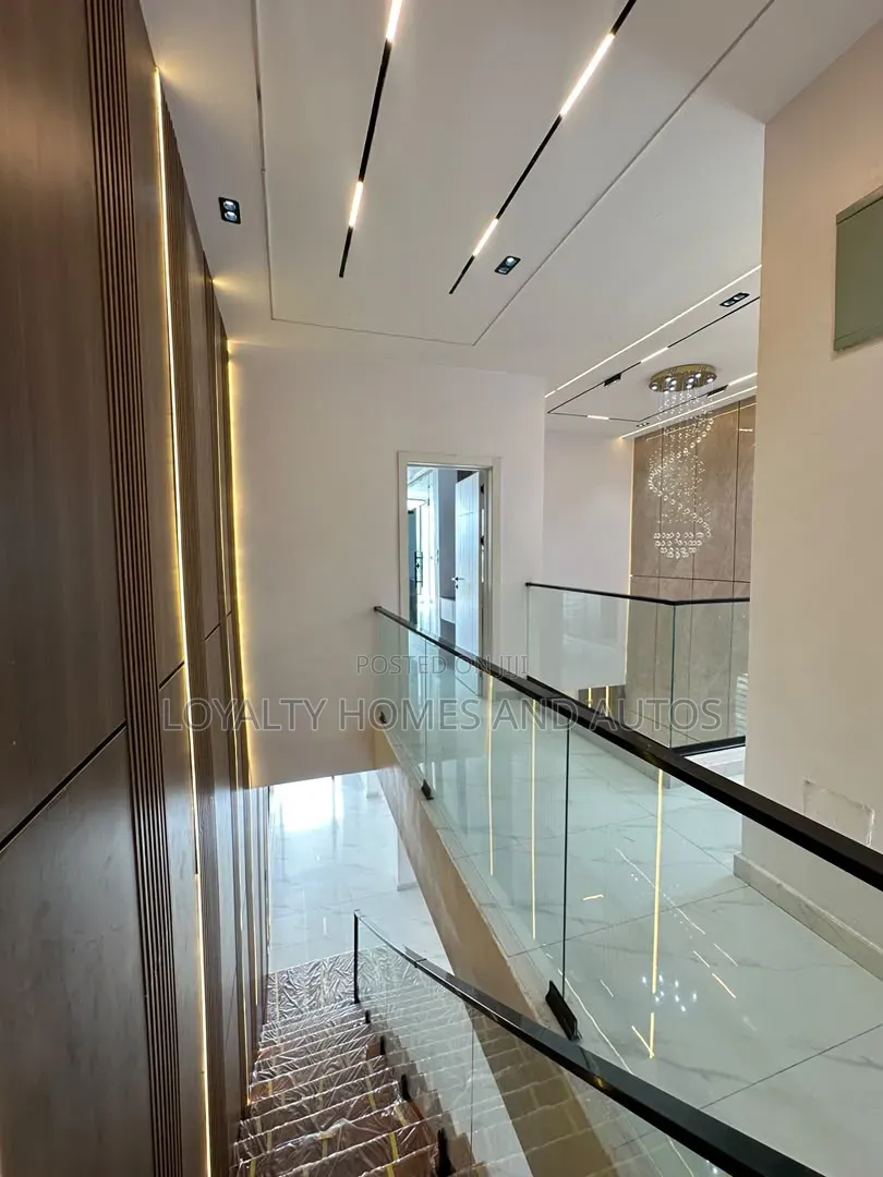 6bdrm Duplex in Old Ikoyi for sale in Old Ikoyi