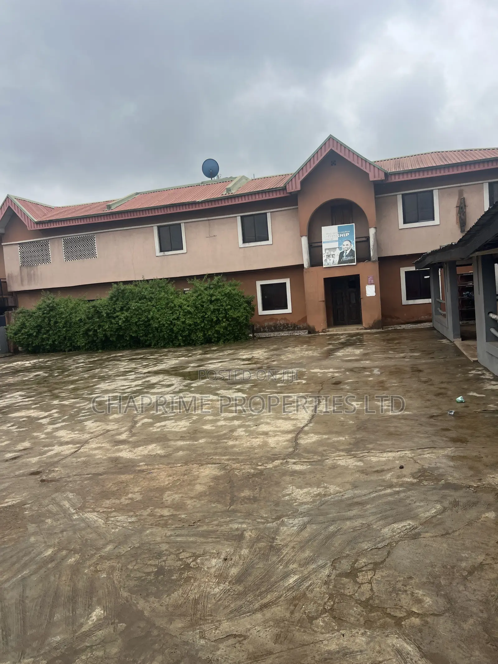 Hotel for Lease in Orisunbare