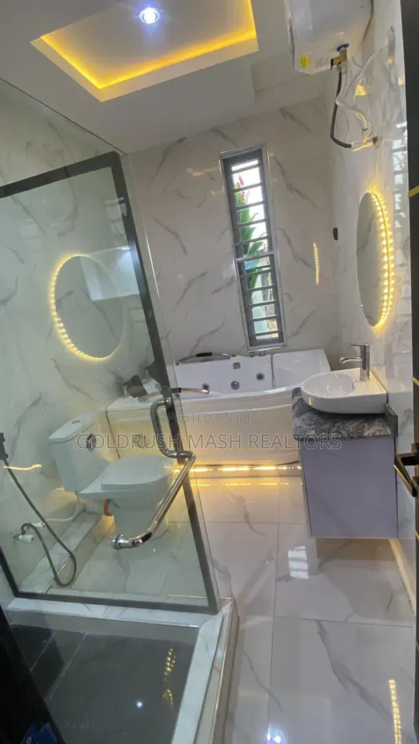 5bdrm Duplex in Amazing Grace, Abule Egba for sale in Abule Egba