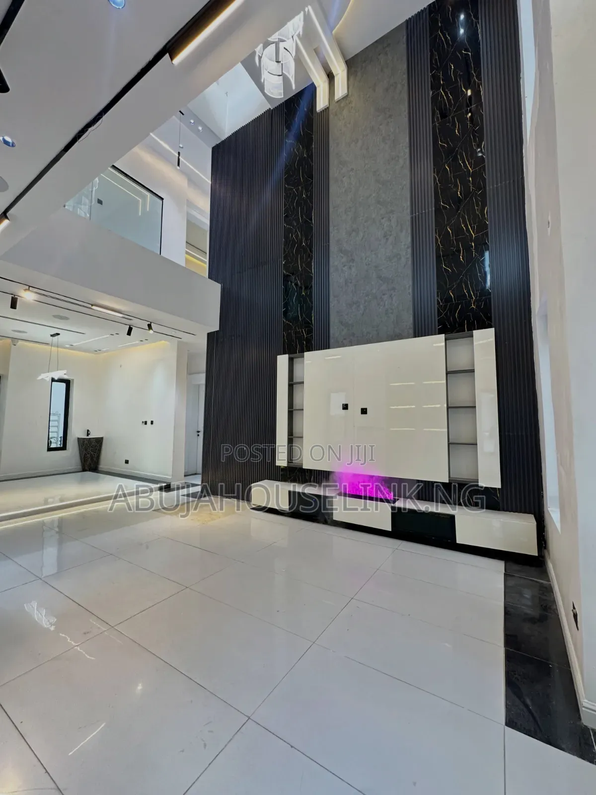 4bdrm Duplex in Guzape Main Abuja for sale in Guzape District