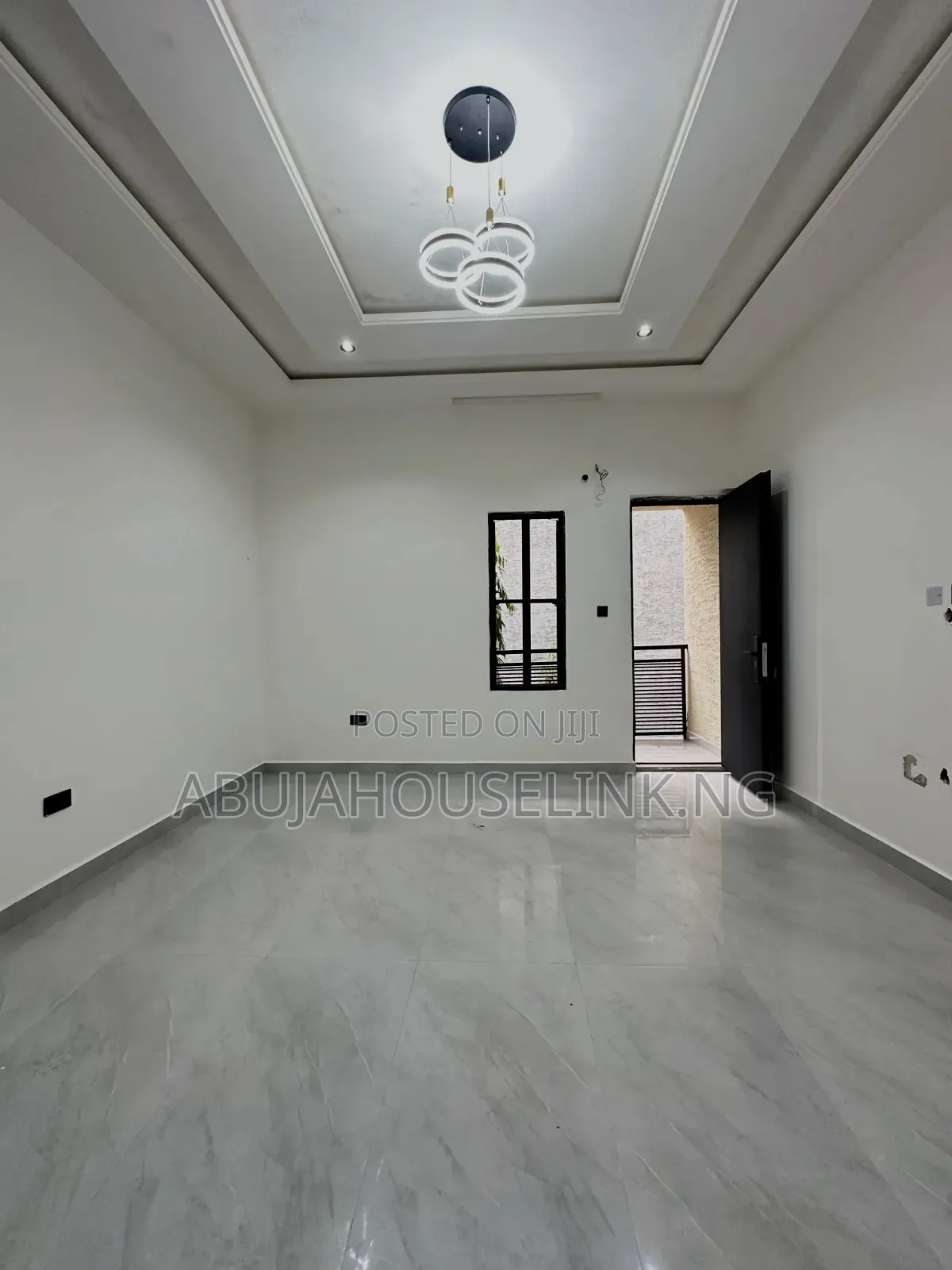 2bdrm Apartment in Guzape Main Abuja for sale in Guzape District