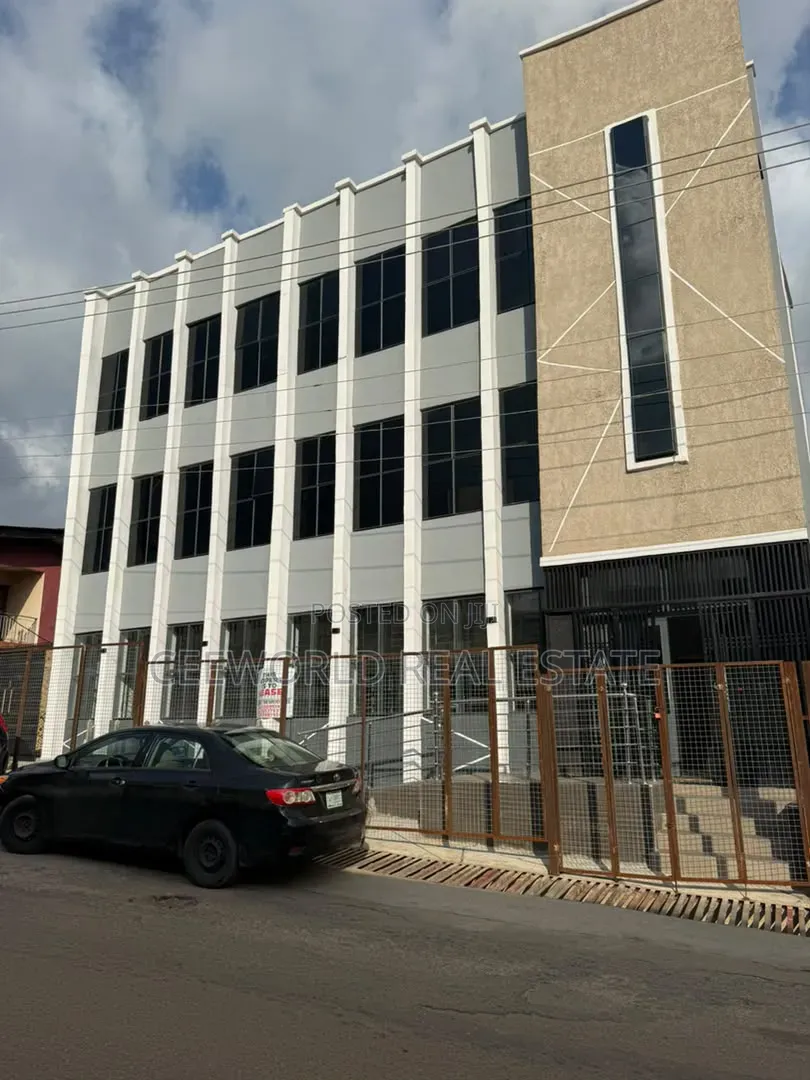 Open Plan Office Space at Orogun Ui in Ibadan Polytechnic/University