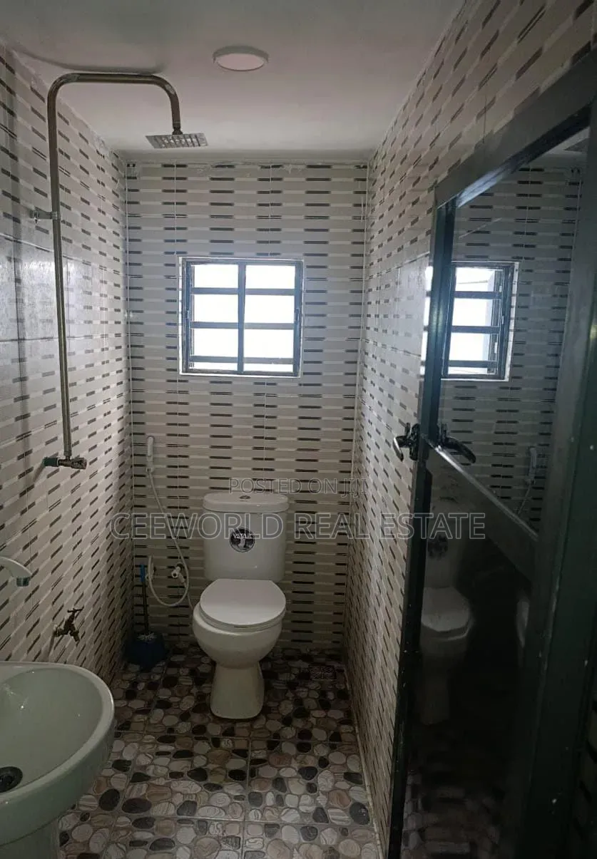 Open Plan Office Space at Orogun Ui in Ibadan Polytechnic/University