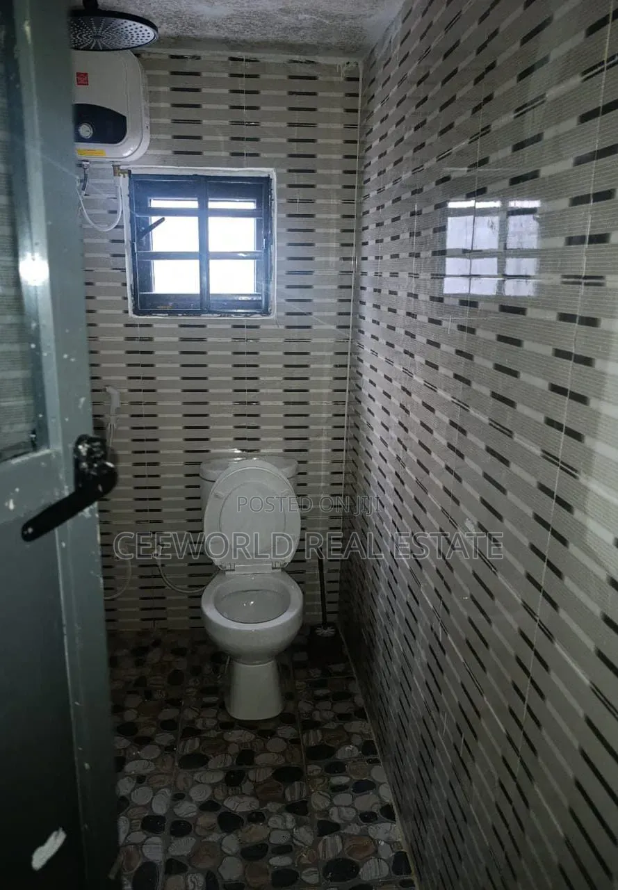 Open Plan Office Space at Orogun Ui in Ibadan Polytechnic/University