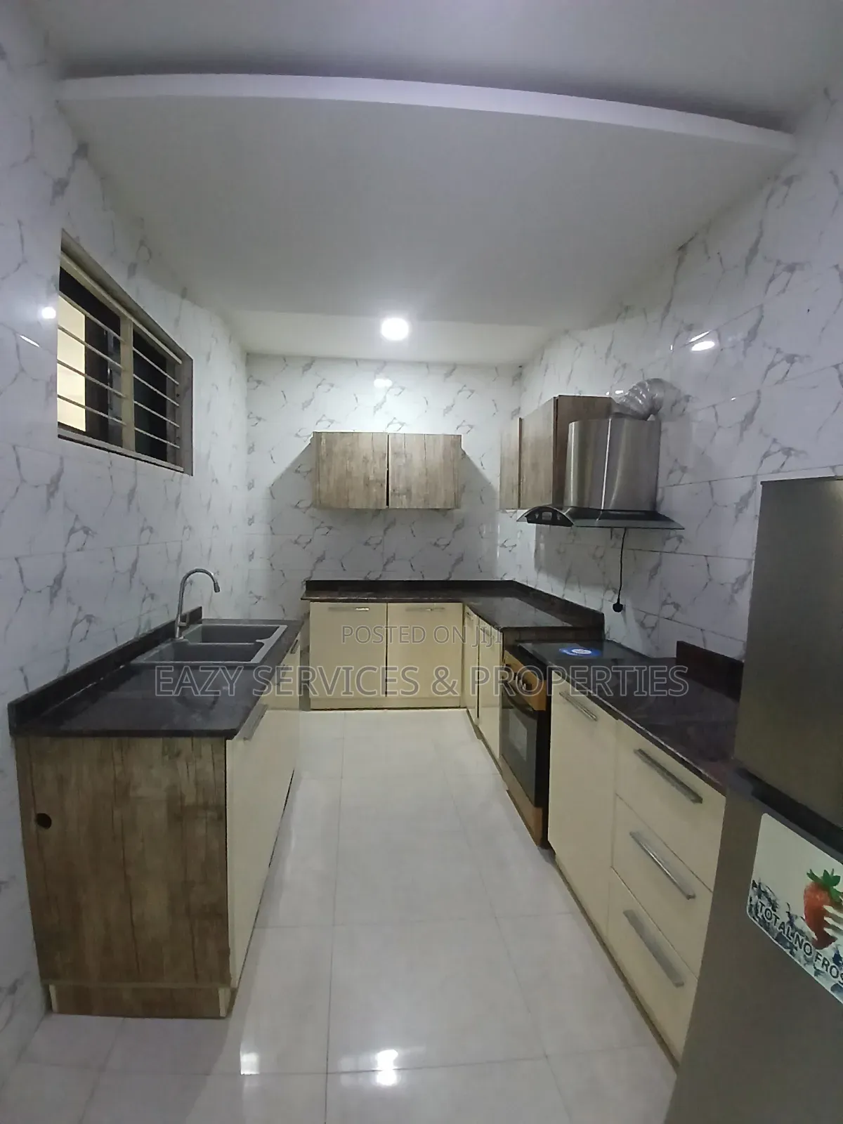 Furnished 2bdrm Block of Flats in U3 Estate, Lekki Phase 1 for rent in Lekki Phase 1