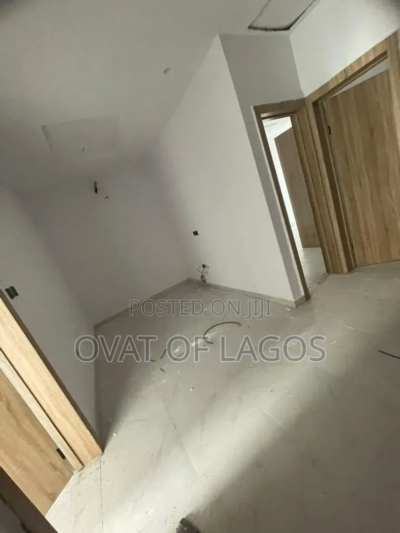 4bdrm Duplex in Orchid Road, Lekki Expressway for rent in Lekki Expressway