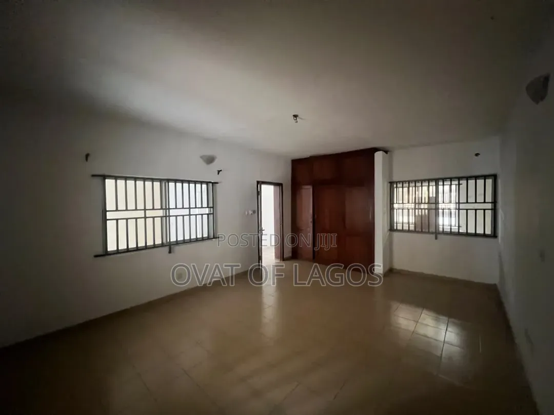 3bdrm Duplex in Lekki Phase 1 for rent in Lekki Phase 1