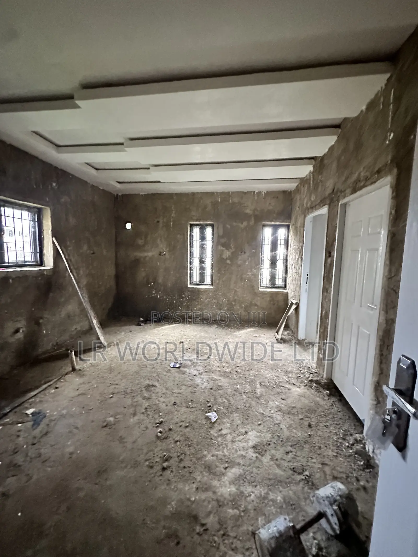 4bdrm Duplex in Lugbe District for sale in Lugbe District