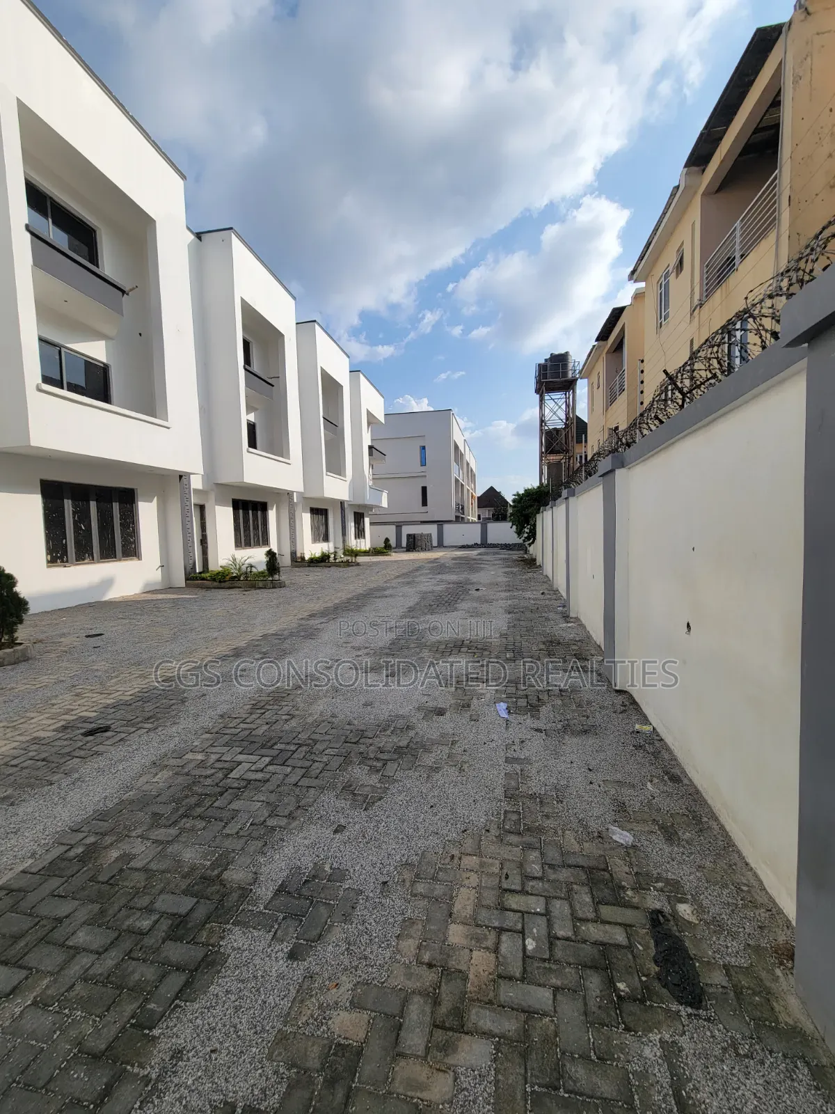 4bdrm Duplex in Jahi for sale in Jahi